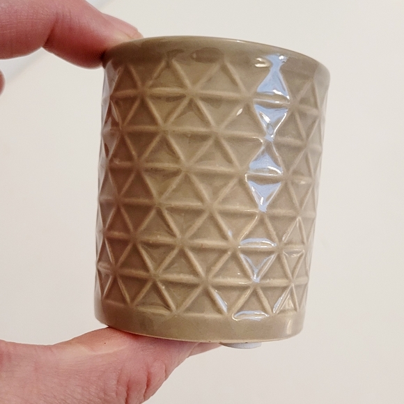 Mini Planter - Picture 5 of 7